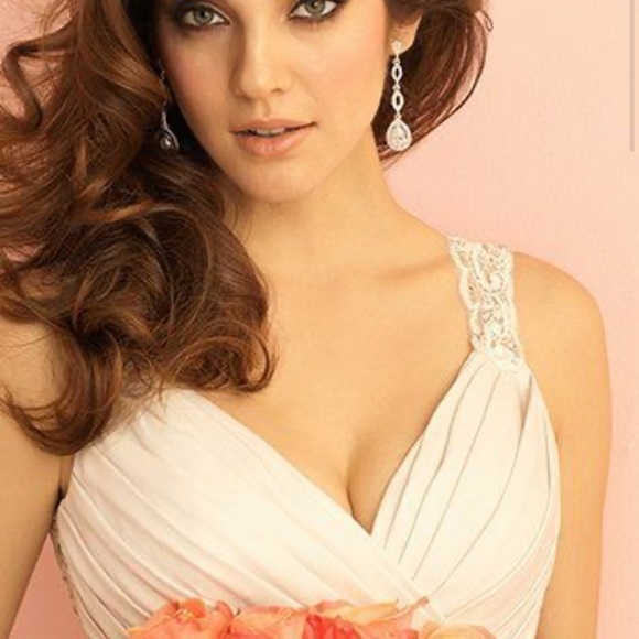 Allure Romance Style 2865 - Picture 2 of 5